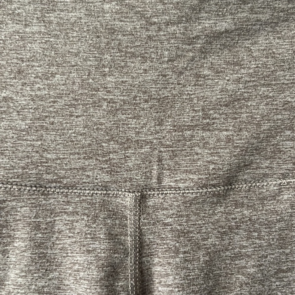 Zobha Shorts - Picture 2 of 4